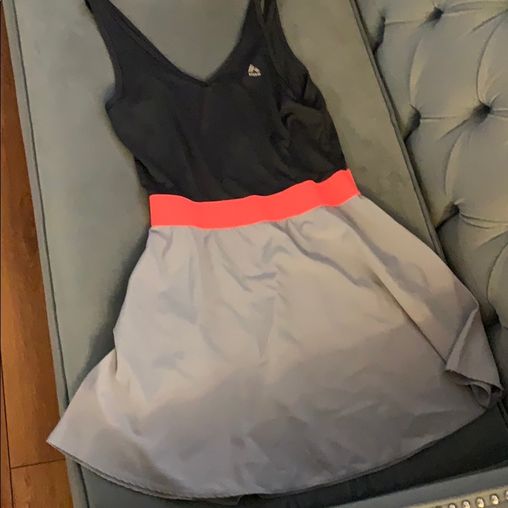 Sport dress